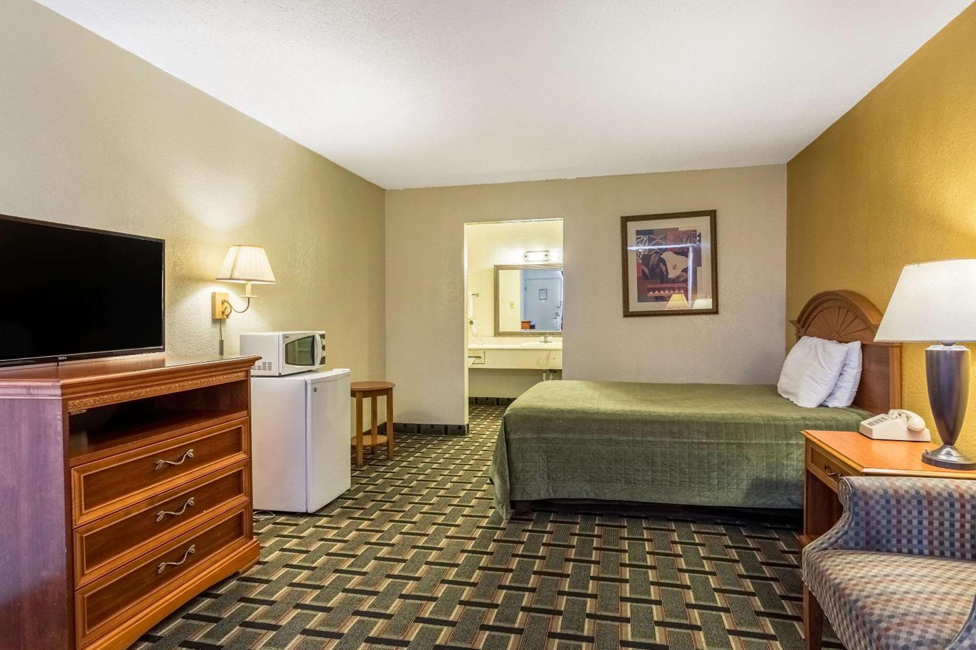 Rodeway Inn Denmark-Jackson Luaran gambar