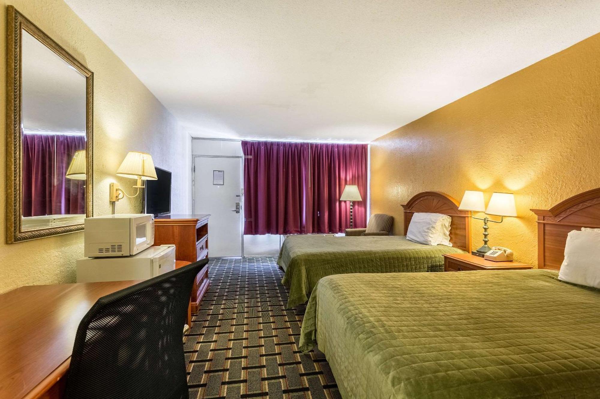 Rodeway Inn Denmark-Jackson Luaran gambar